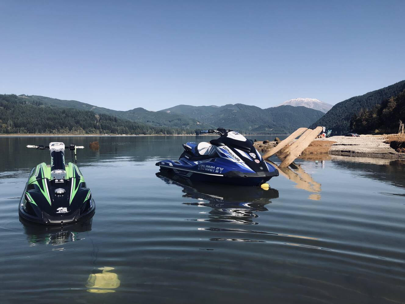 A photo of this 2021 Yamaha WAVERUNNER GP 1800R