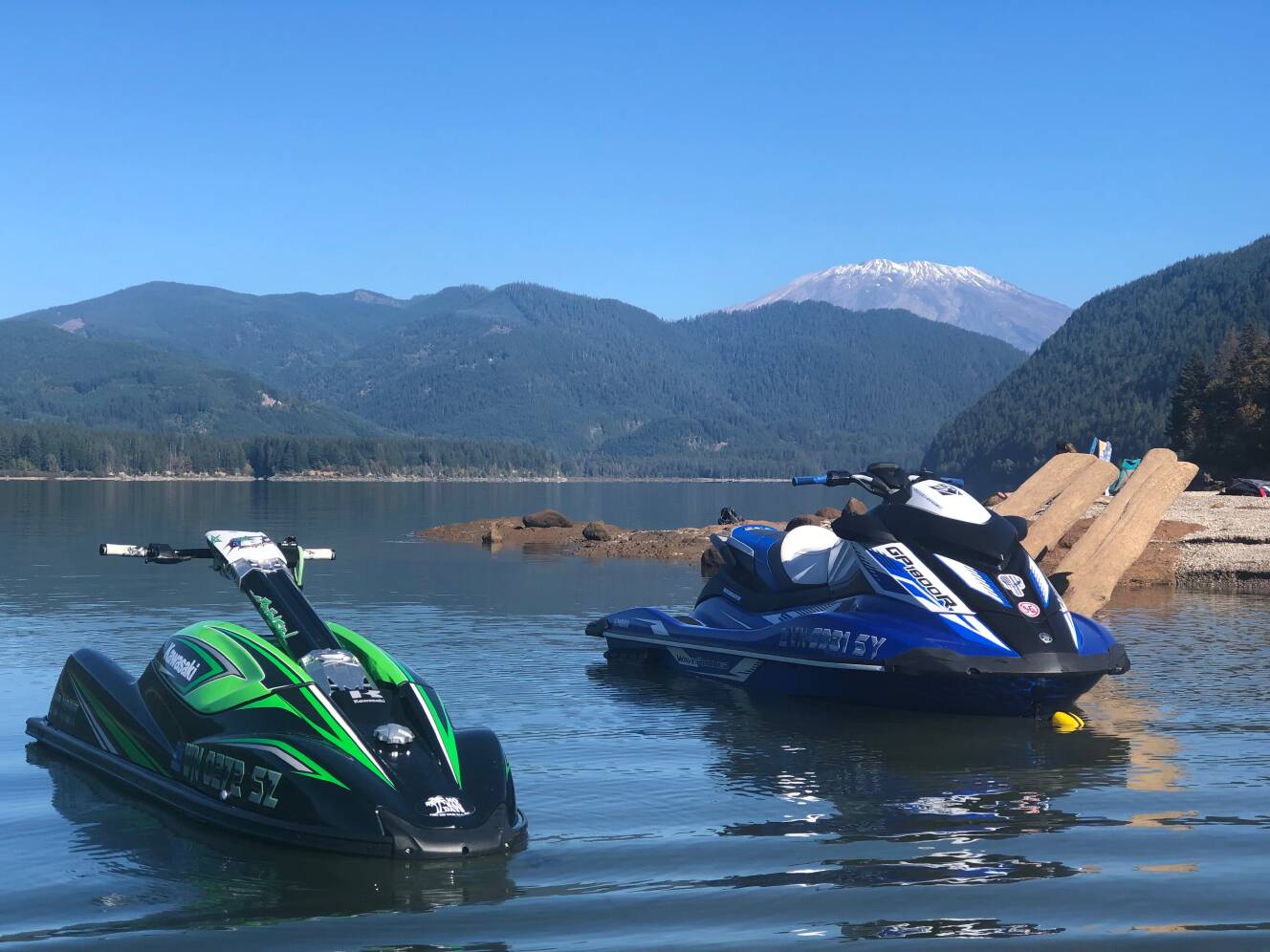 A photo of this 2021 Yamaha WAVERUNNER GP 1800R