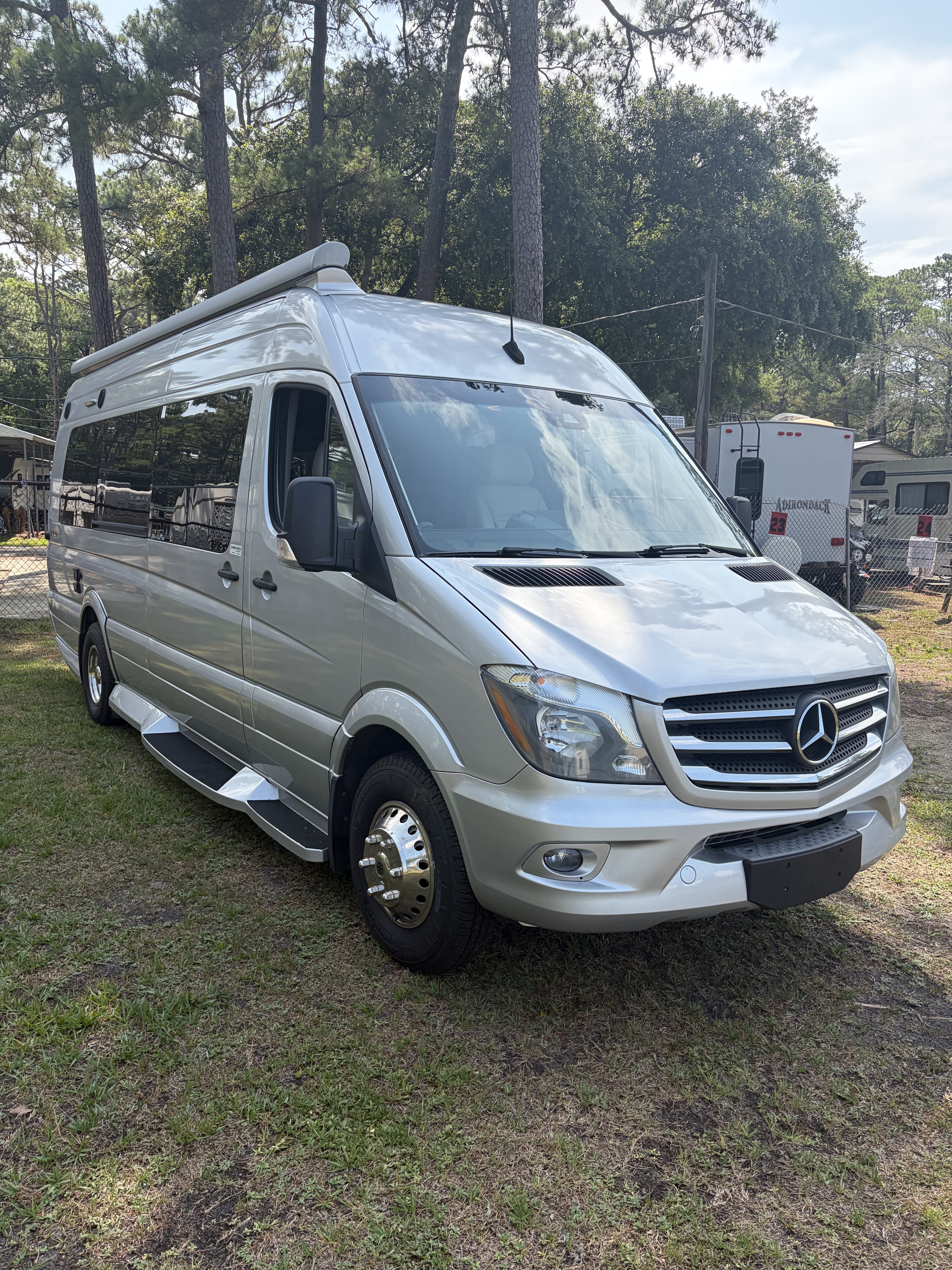 2019 Winnebago ERA 170B RV