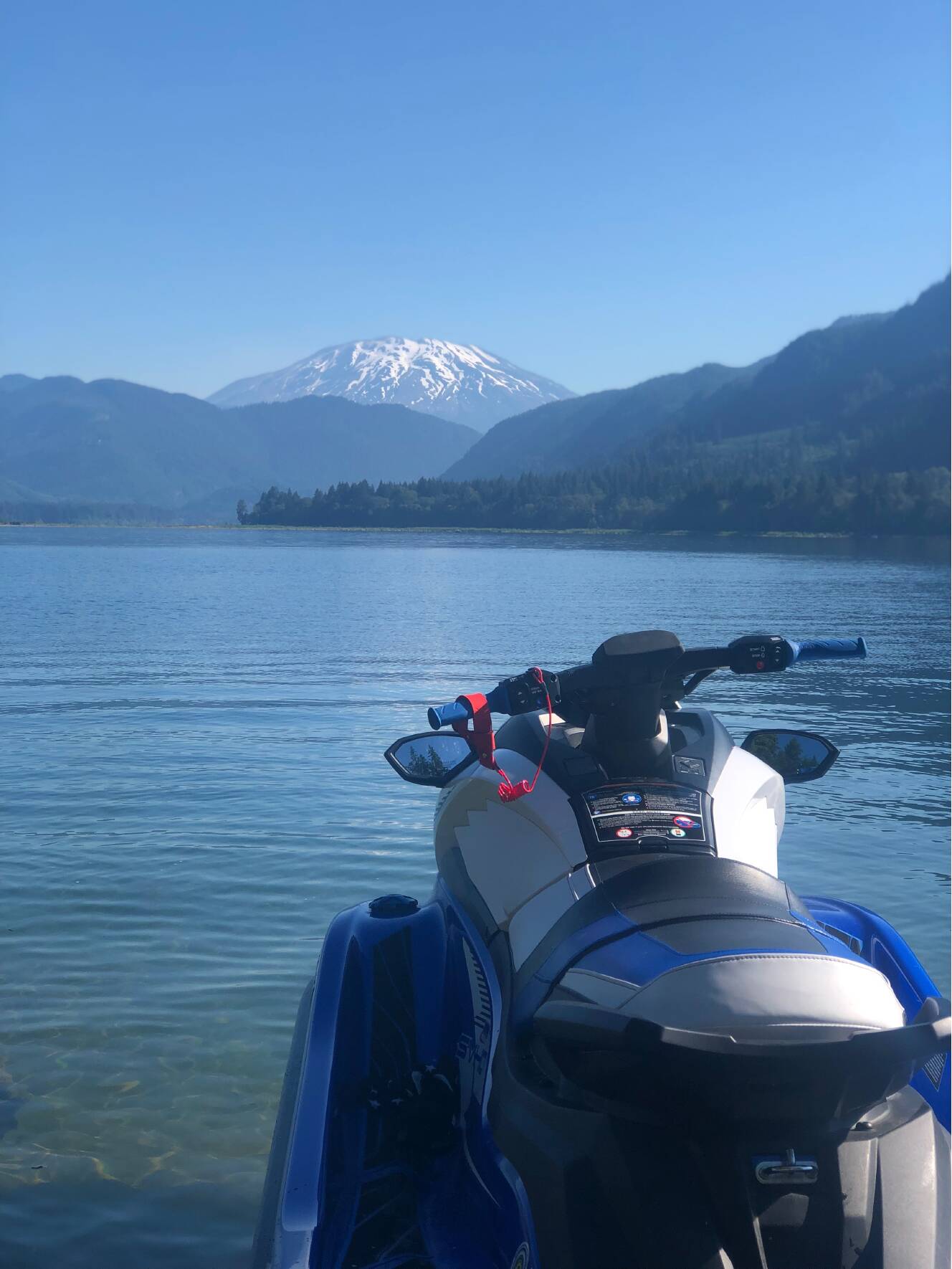 A photo of this 2021 Yamaha WAVERUNNER GP 1800R