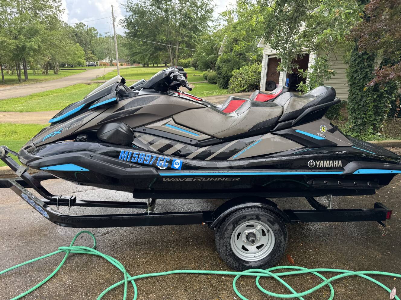 A photo of this 2022 Yamaha WAVERUNNER FX CRUISER SVHO