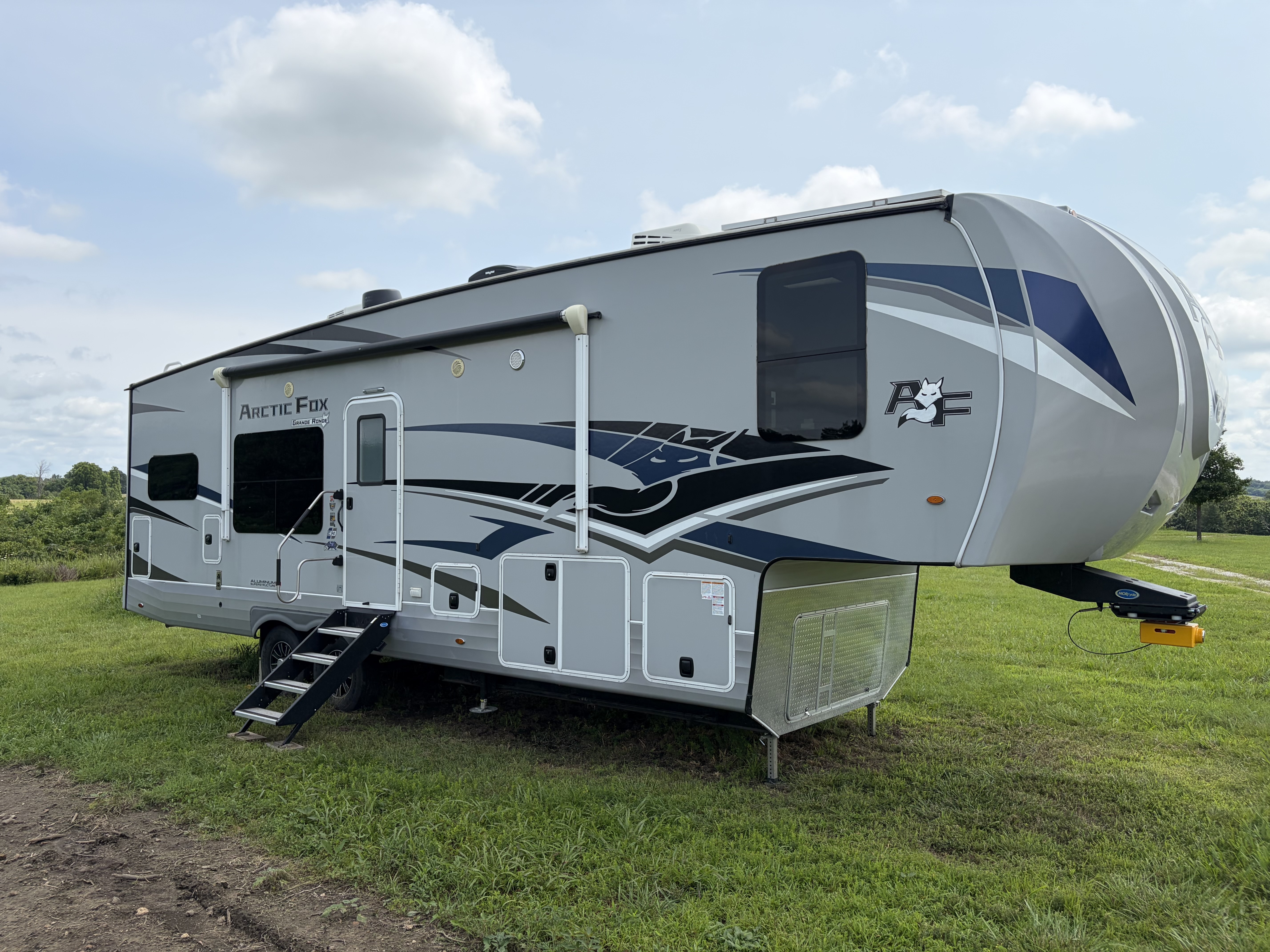 2024 Northwood Mfg ARCTIC FOX GRANDE RONDE 29 5 K RV