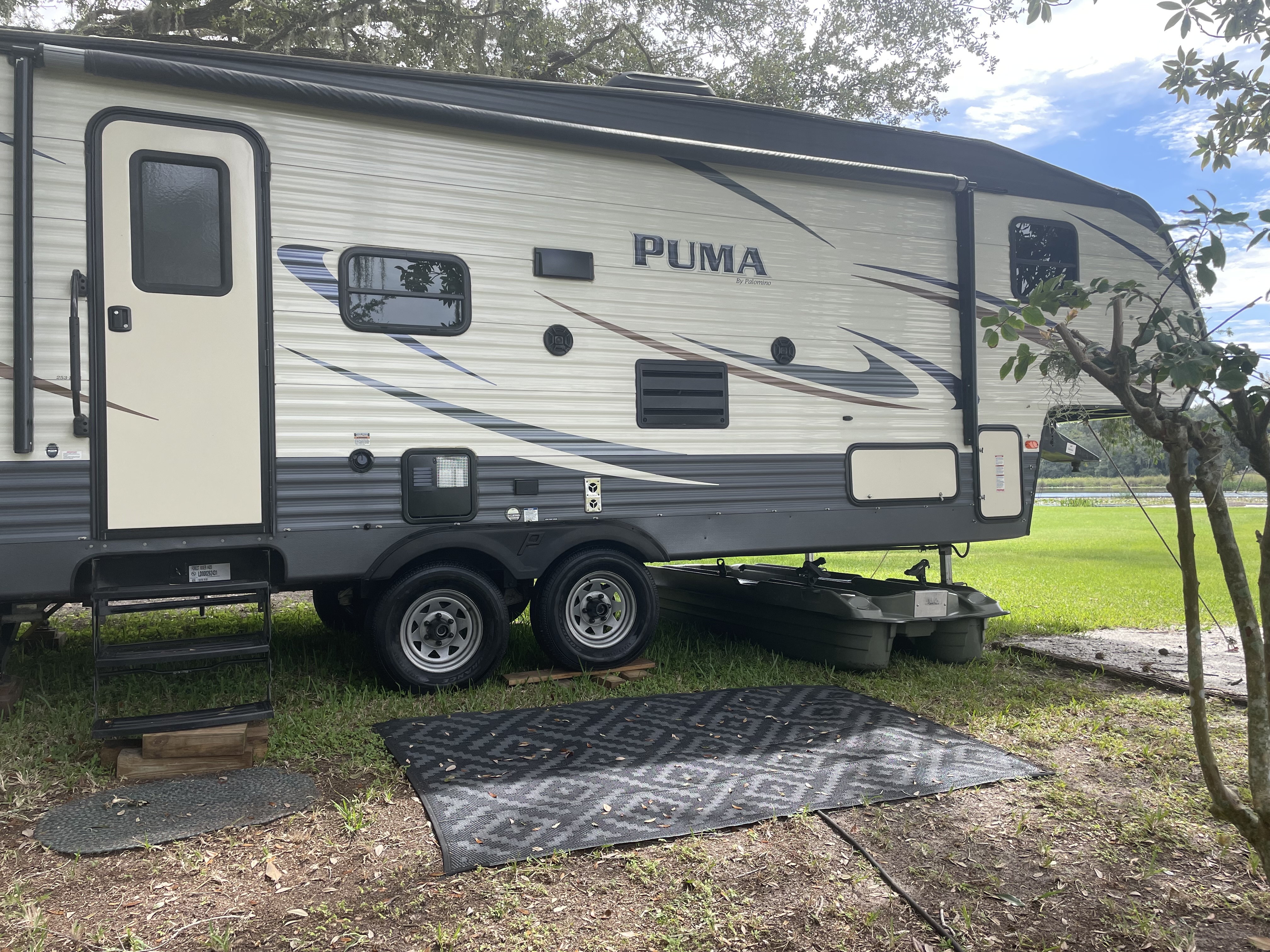 2017 Forest River PALOMINO PUMA 27 SBU in new smyrna beach FL