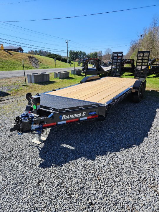 2026 Diamond C Trailers LPX207 in Unicoi, TN