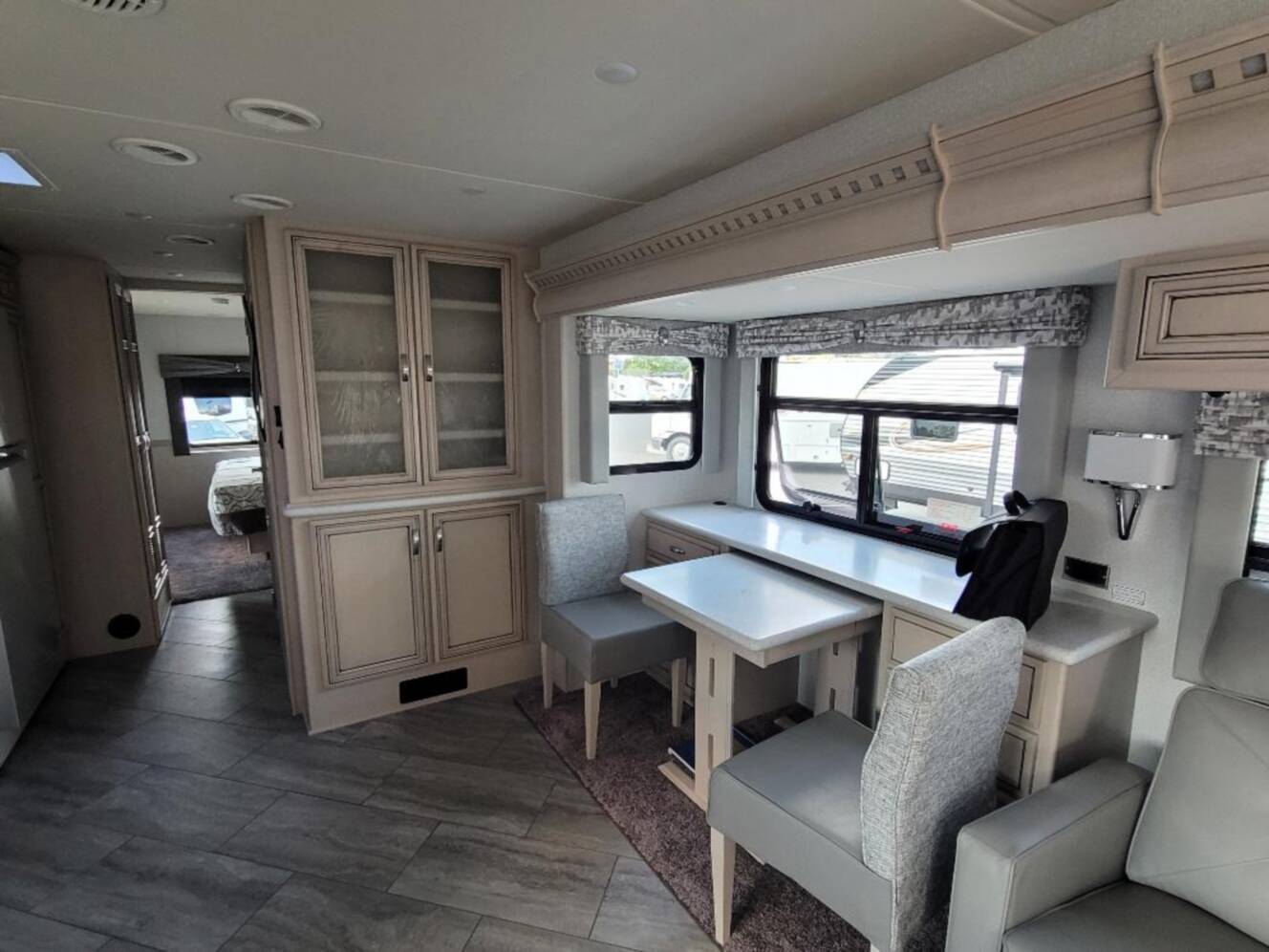 A photo of this 2021 Newmar BAY STAR 3626