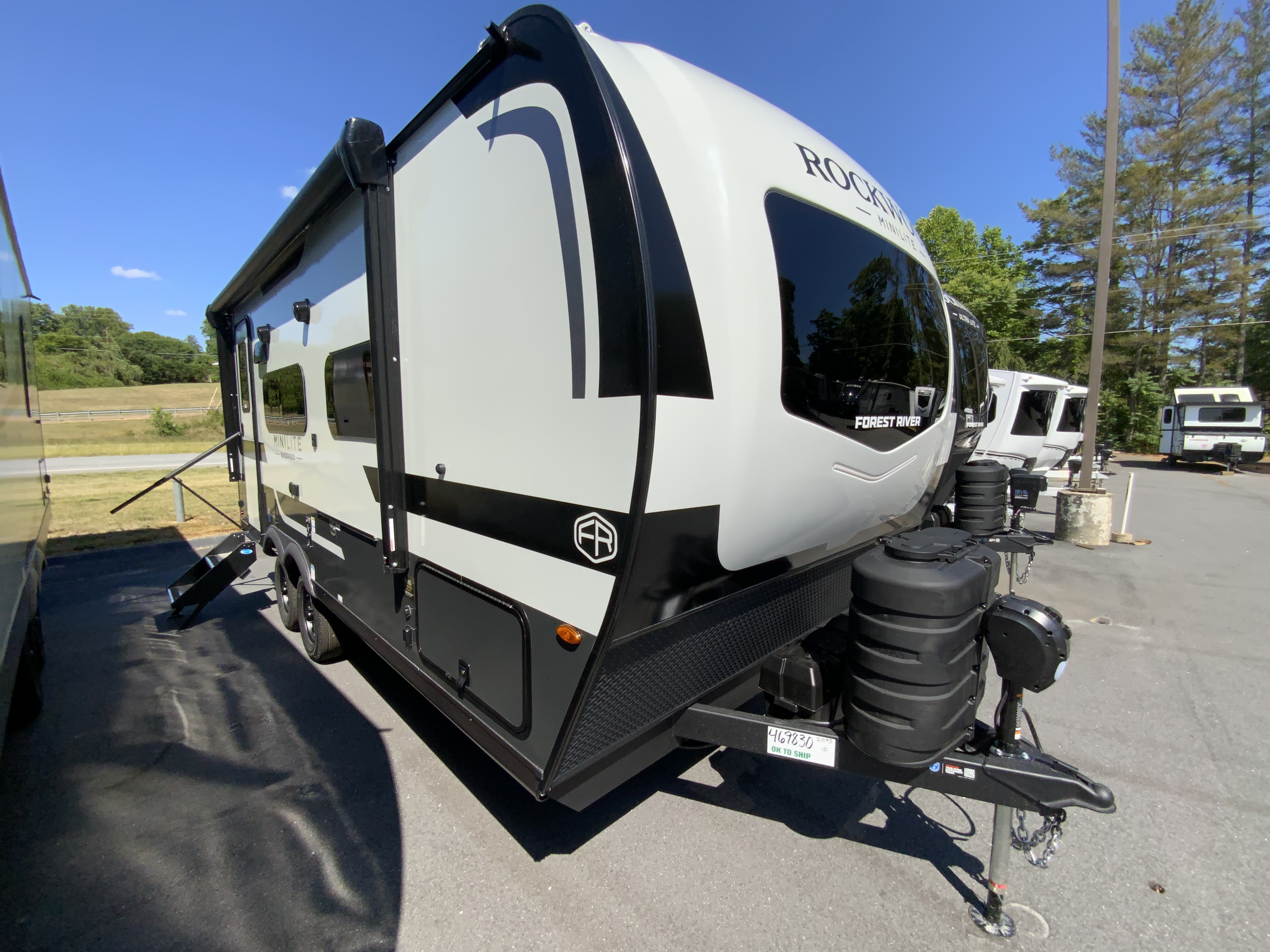 2026 Forest River Rockwood Mini Lite 2109S in lenoir NC