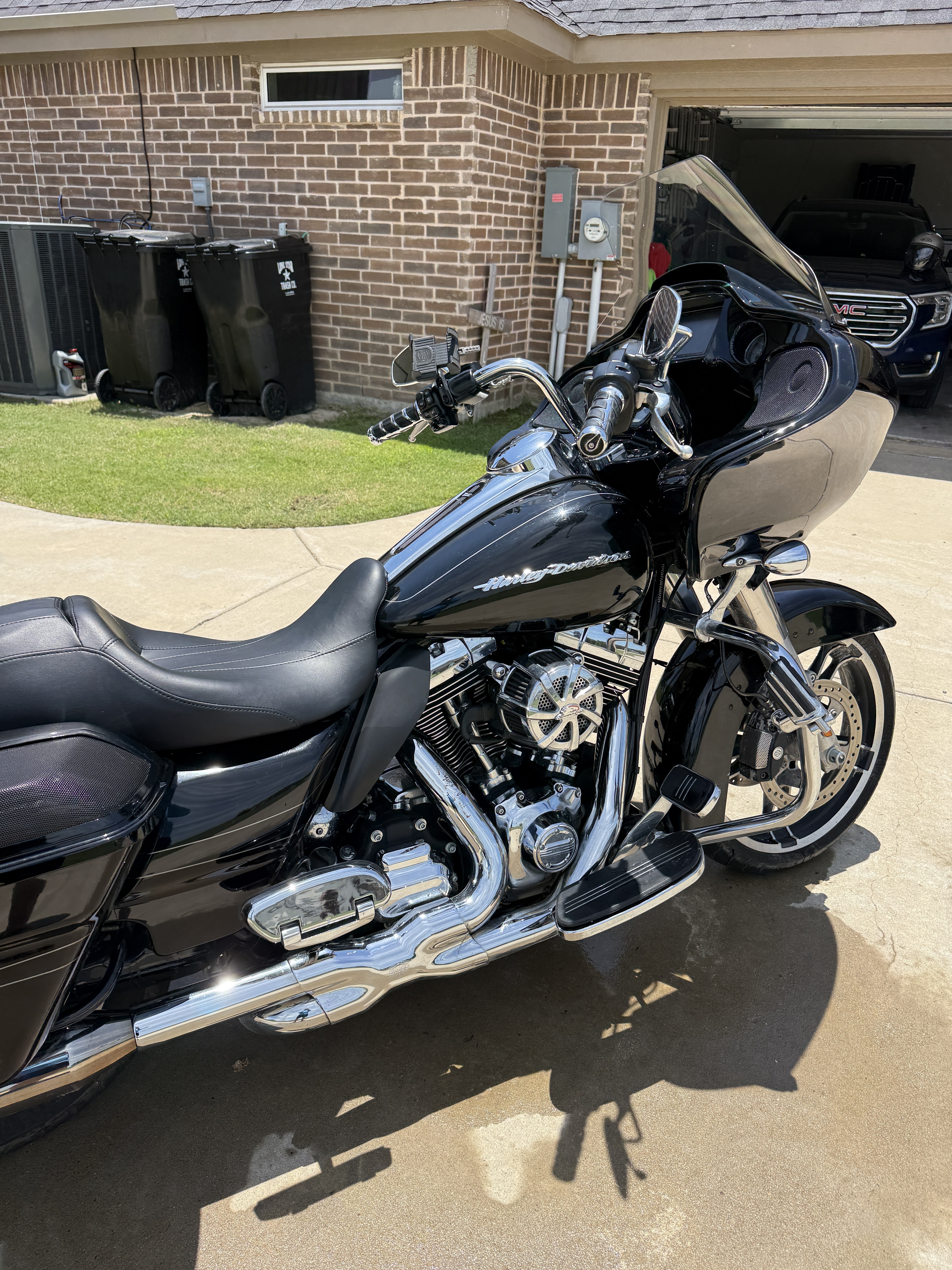 2015 Harley-Davidson ROAD GLIDE® CUSTOM BASE BASE in Farmersville, TX