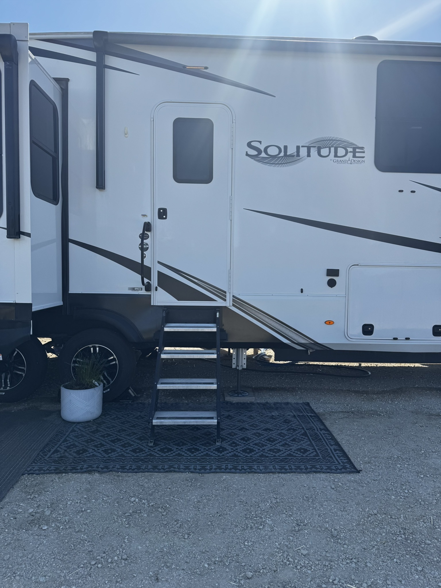 2022 Grand Design SOLITUDE 378MBS in corvallis MT