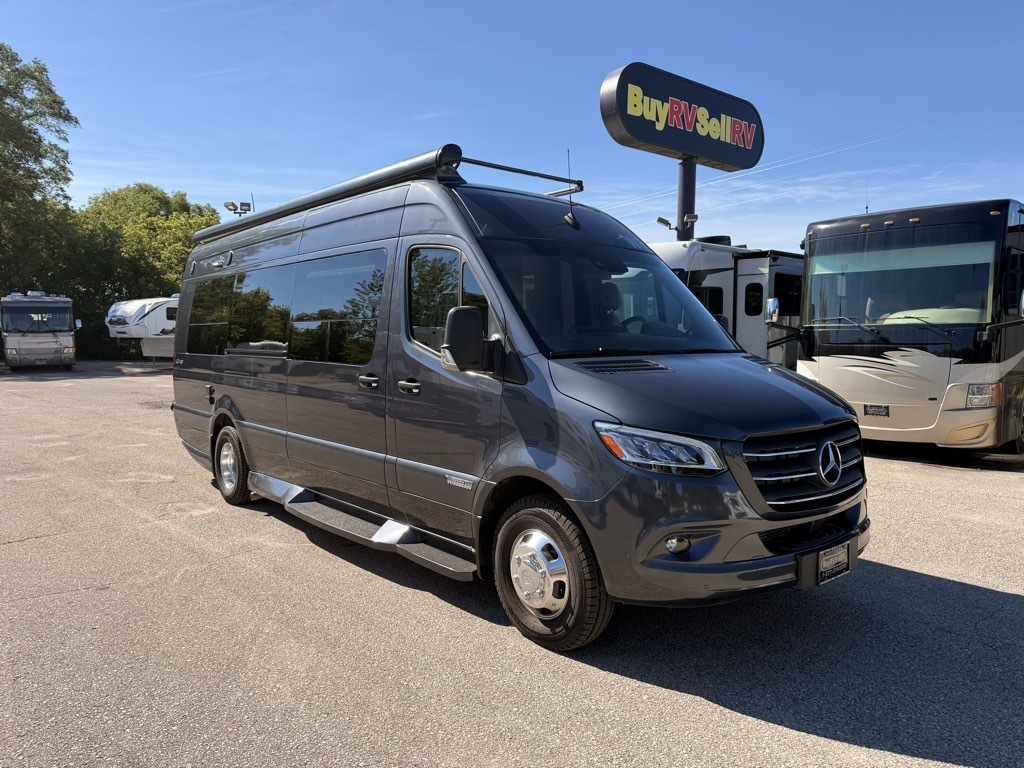 2022 Winnebago ERA 70B in oronoco MN