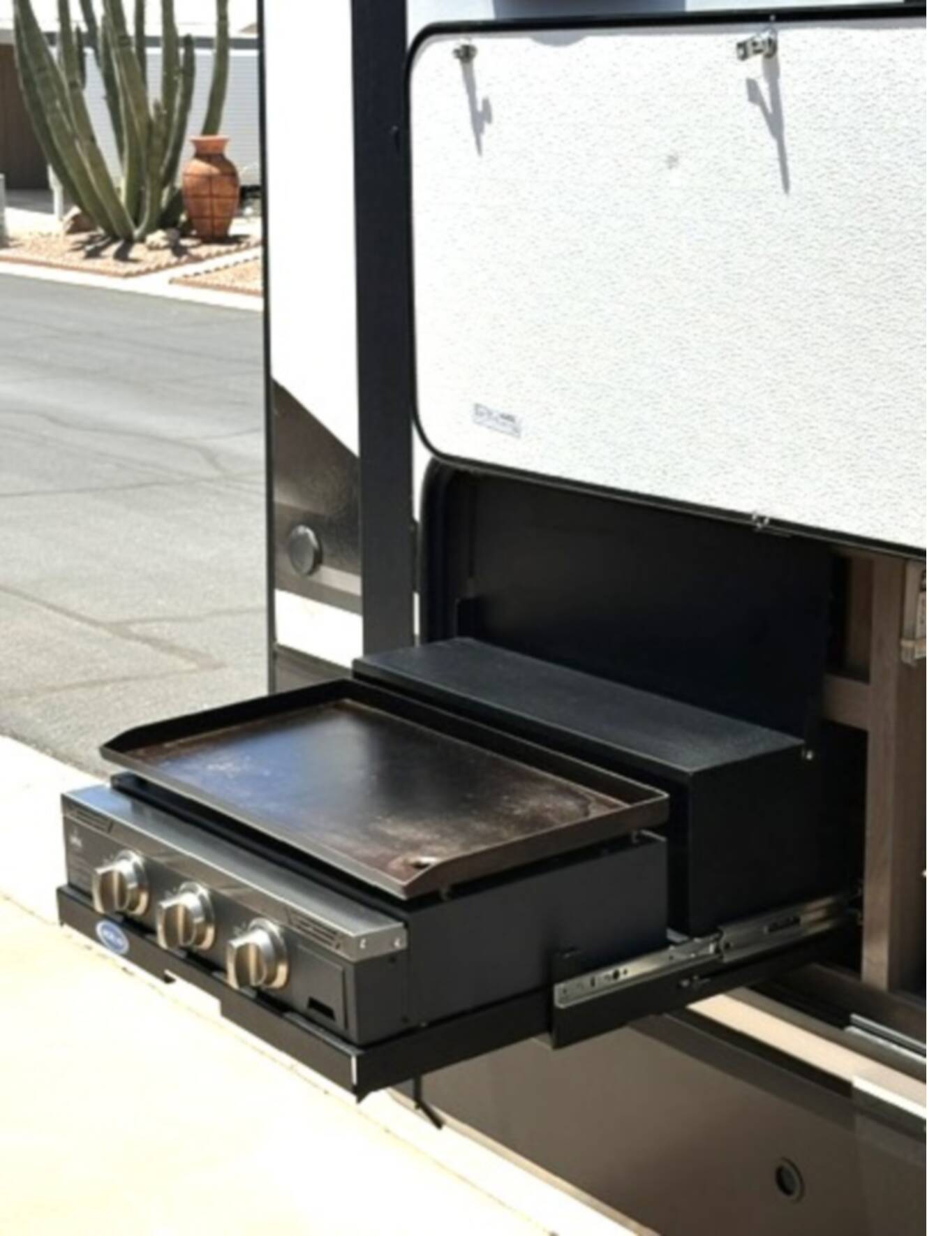 A photo of this 2023 Grand Design IMAGINE 2670MK