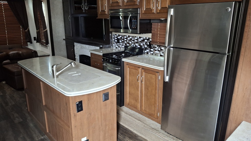 View more photos of this listing