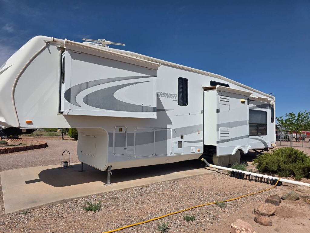 2010 Jayco Designer 37RLQS in san acacia NM