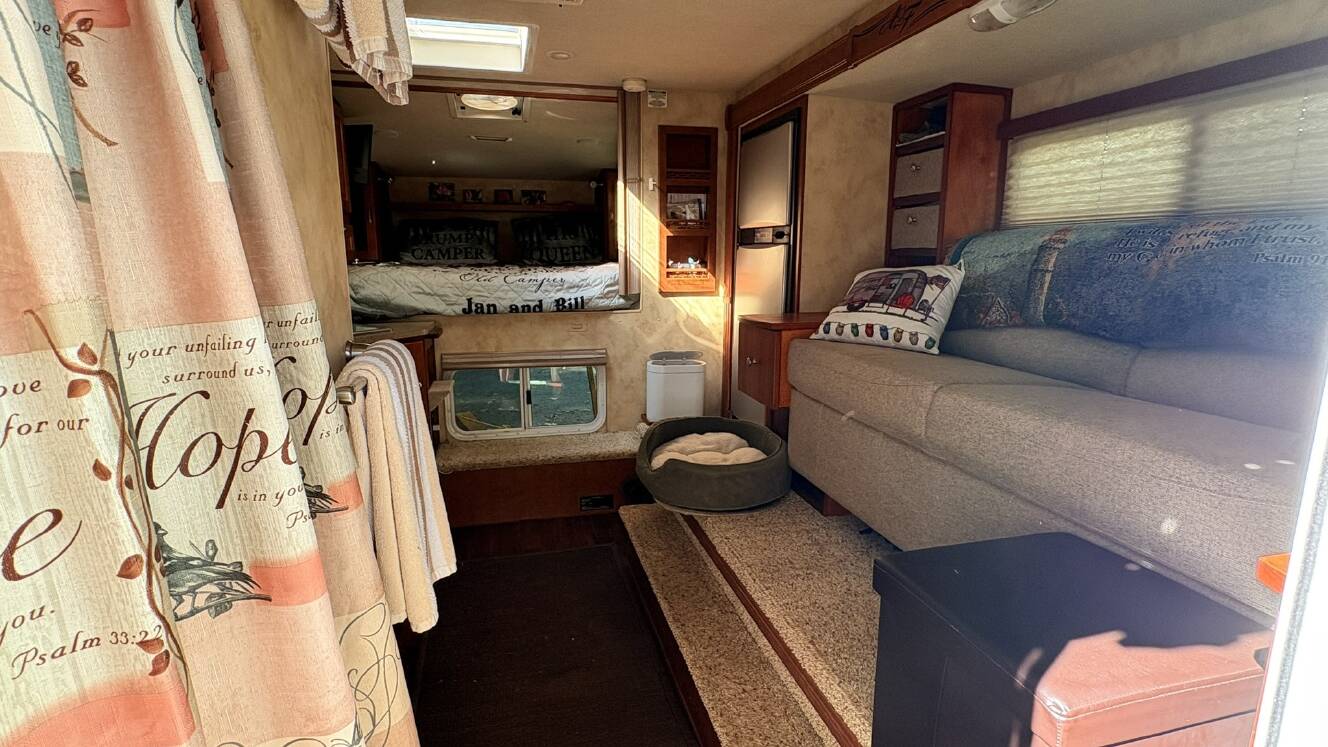 A photo of this 2014 Northwood Mfg ARCTIC FOX 990