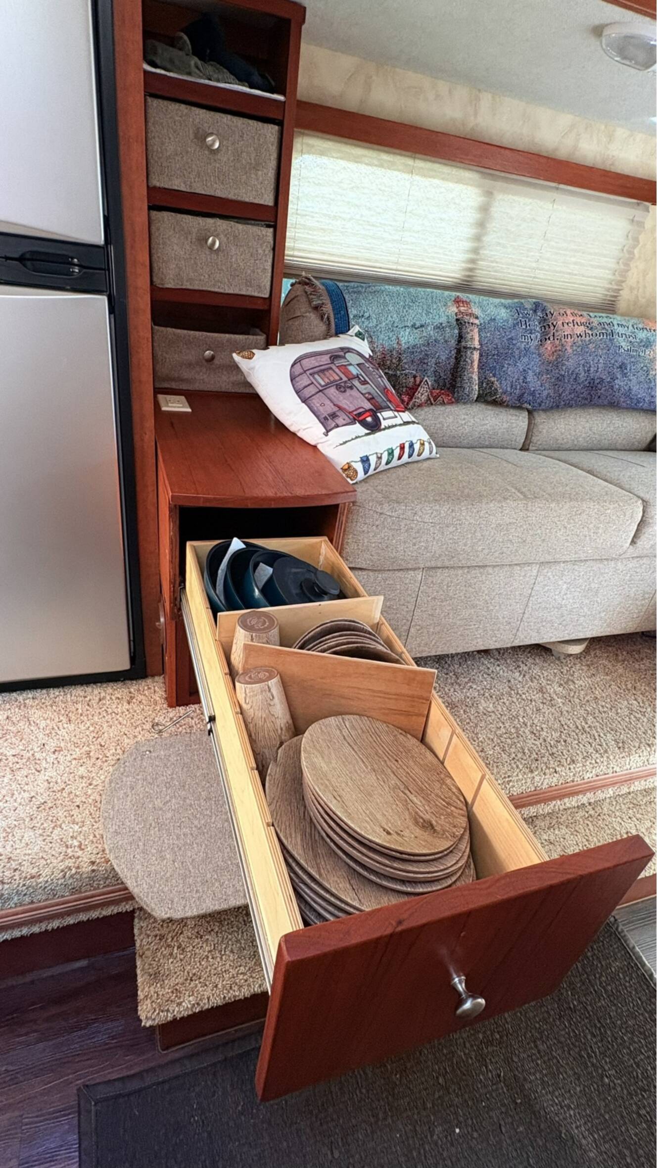 A photo of this 2014 Northwood Mfg ARCTIC FOX 990