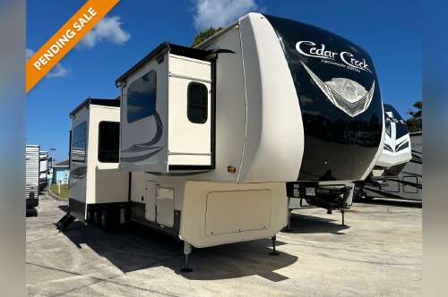 2020 Forest River Cedar Creek Hathaway Edition 38RTH in palm bay FL