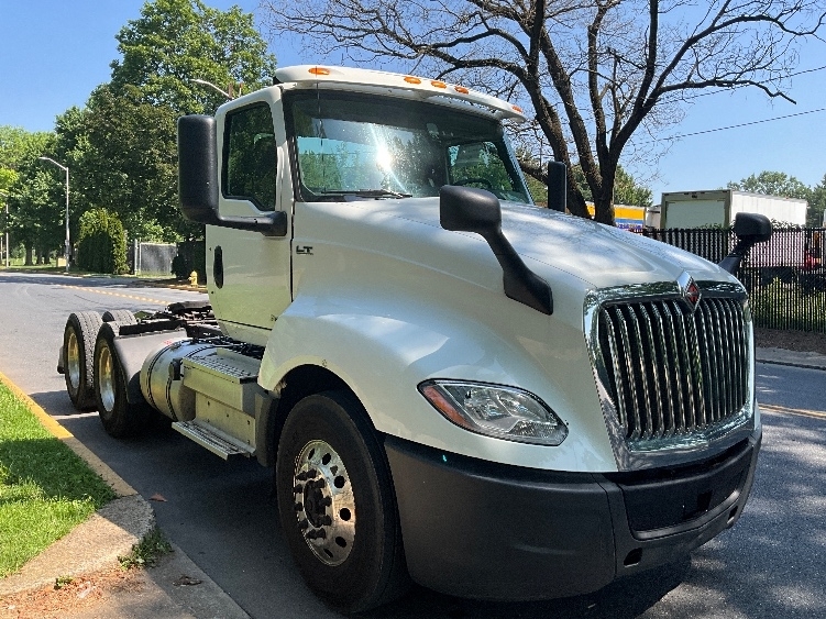 2020 INTERNATIONAL LT625 in Reading, PA