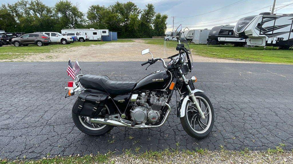 1983 Yamaha XJ650 MAXIM - BLACK MAXIM in Marengo, IL