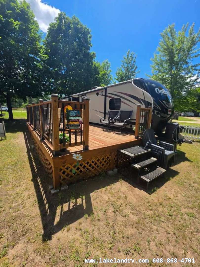 2017 Keystone Outback Diamond Super Lite 325BH in milton WI