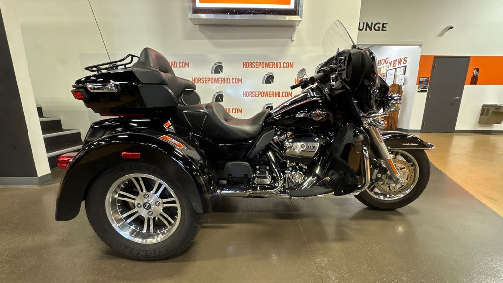 2024 Harley-Davidson® FLHTCUTG - Tri Glide® Ultra ULTRA CLASSIC in Williamsport, PA