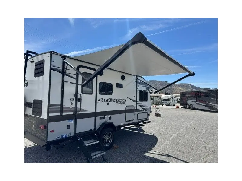 2022 Jayco JAY FEATHER Micro 166FBS