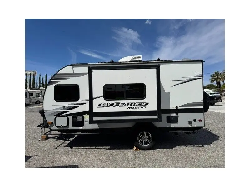2022 Jayco JAY FEATHER Micro 166FBS