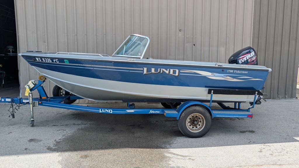 2006 Lund 1700 Fisherman 2075 in appleton WI