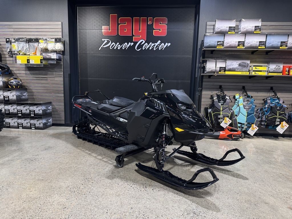 2026 Ski-Doo Summit® Adrenaline® with Edge Package 850 E-TEC 154 H 850 E-TEC 154 3.0 in reedsburg WI