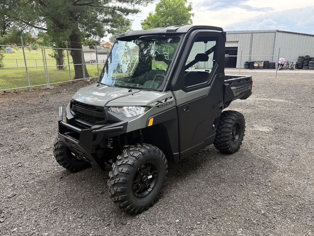 2027 Polaris® Ranger XP 1000 Cab BASE in waynesboro VA