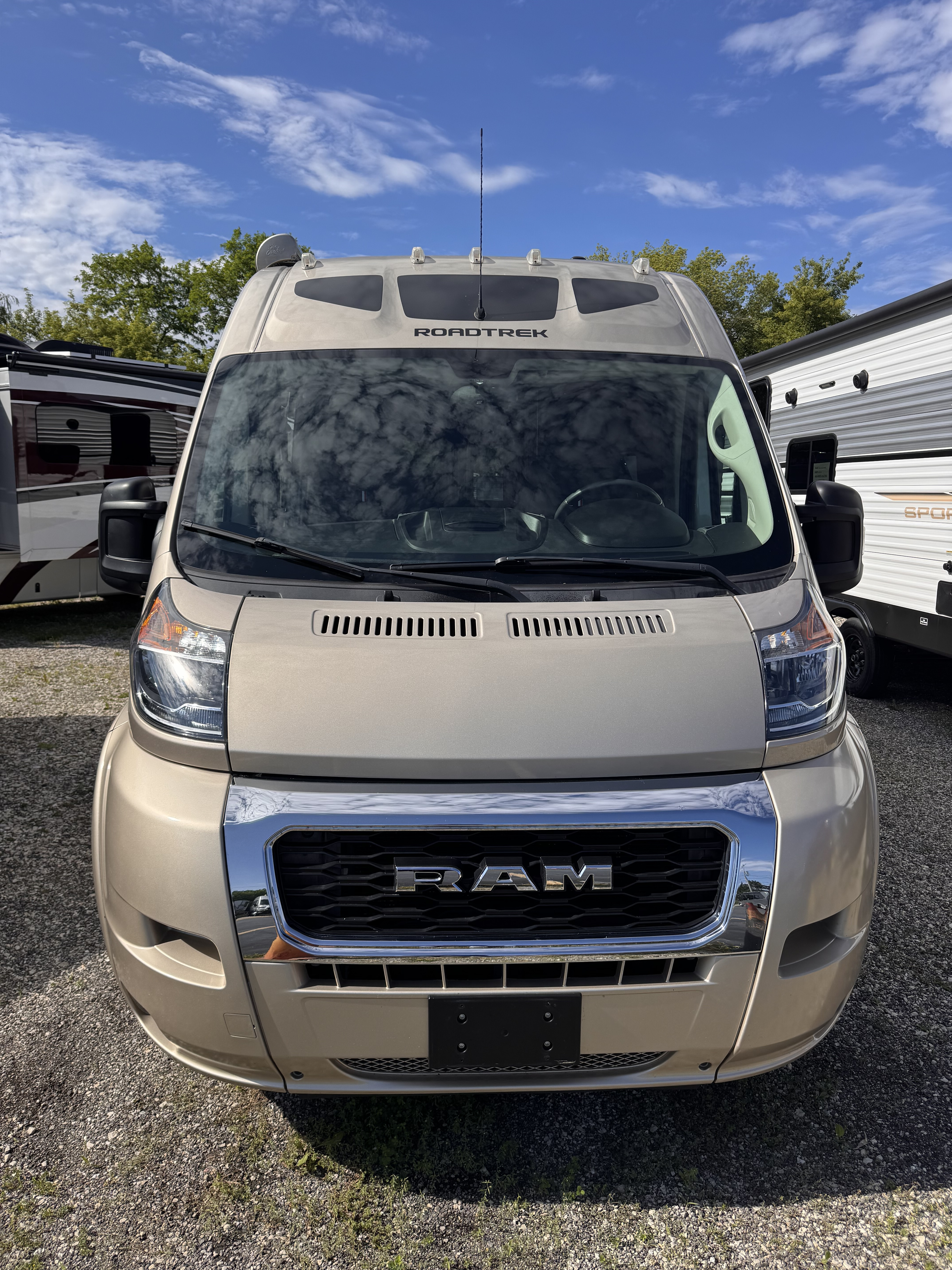 2021 Roadtrek Zion SRT in milwaukee WI