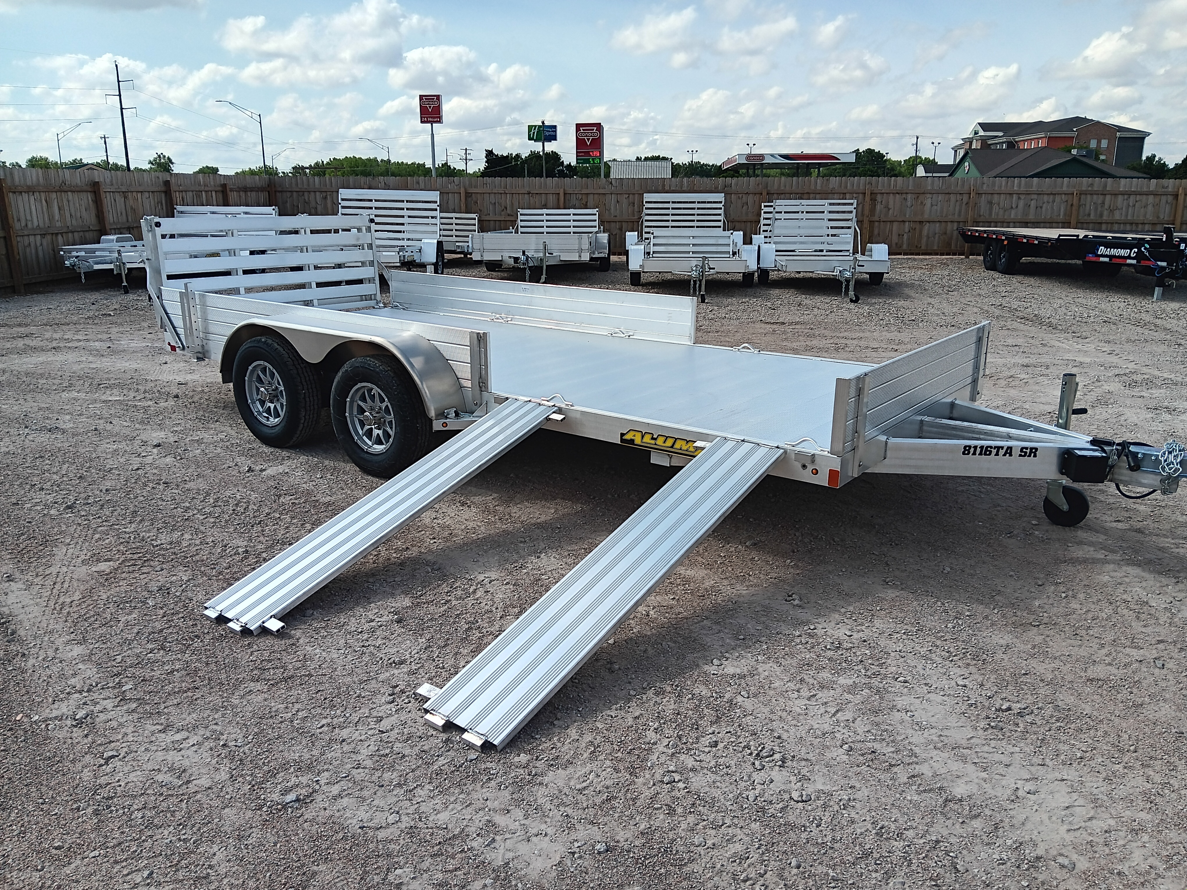 2026 Aluma 20' TA Bi Fold Utility in Kearney, NE