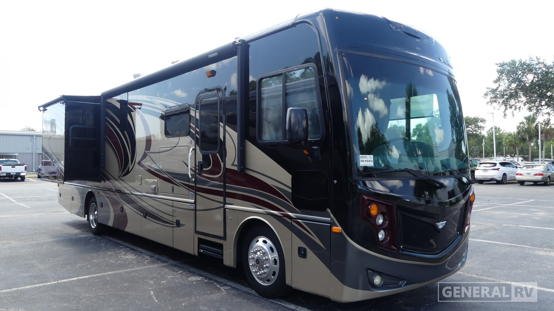 2018 Fleetwood PACE ARROW 36U in fort meyers FL