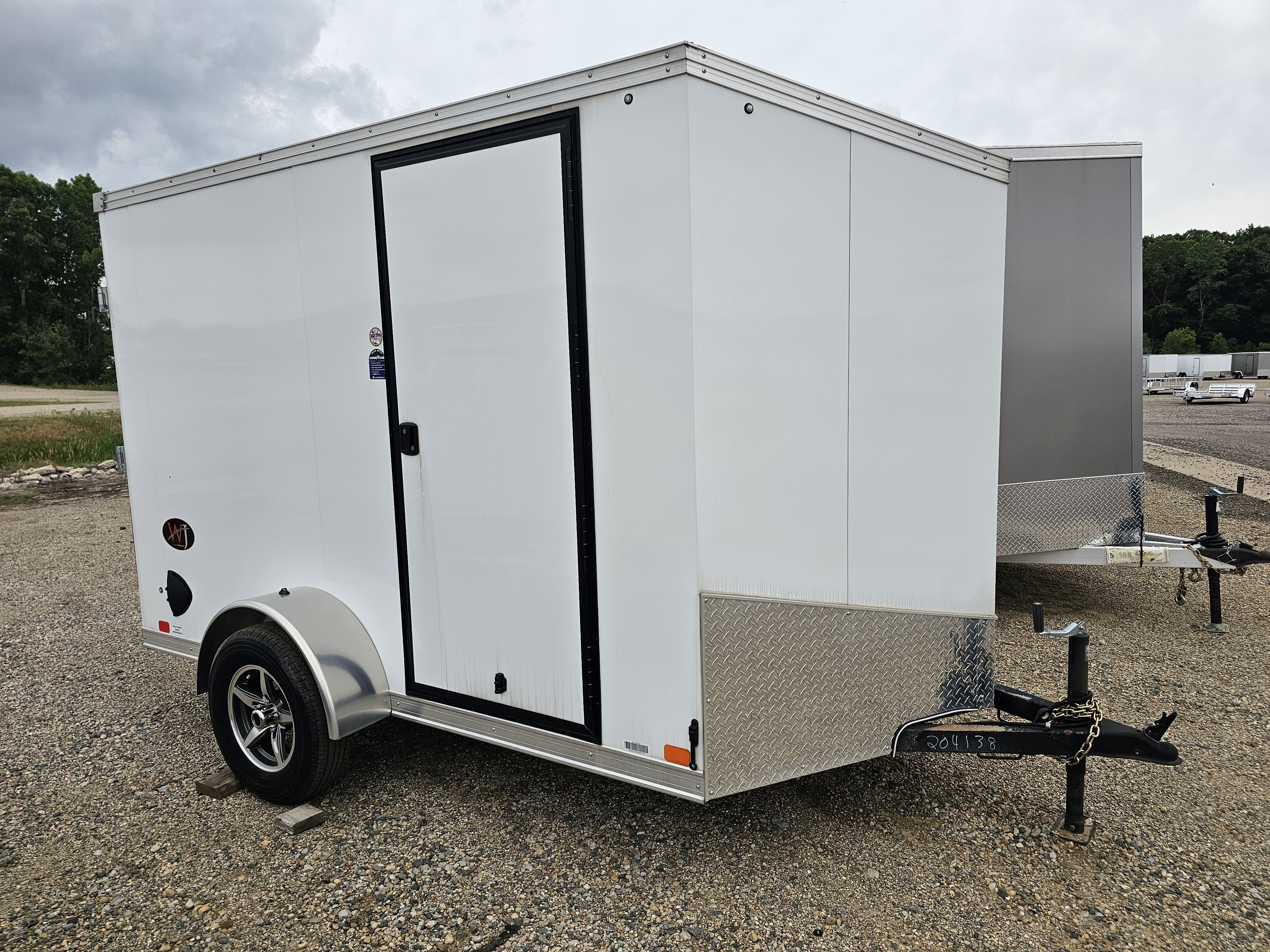 United Trailers 6' x 12' Enclosed Cargo Trailer - CLEARANCE UNIT in Saint Johns, MI