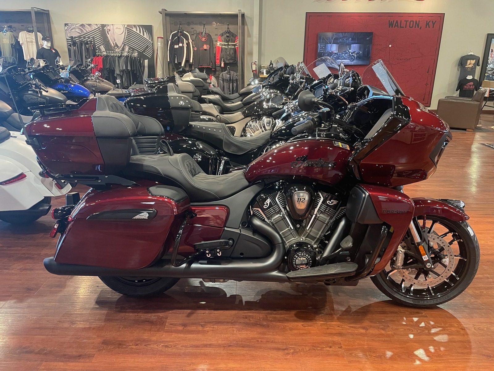 2026 Indian Motorcycle PURSUIT DARK HORSE + 112 & AUDIO PACKAGE DARK HORSE WITH POWERBAND AUDIO PACKAGE in Walton, KY
