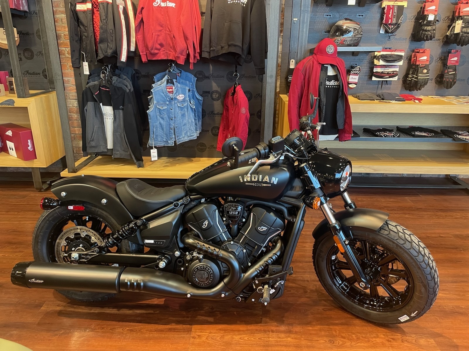 2026 Indian Motorcycle Scout Bobber Limited +Tech BOBBER in Walton, KY