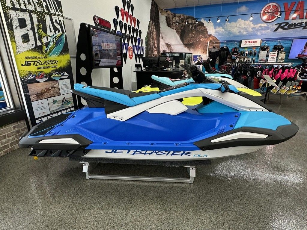 2026 Yamaha Waverunners Jetblaster DLX 3-Up DLX 3-UP in Lake Villa, IL