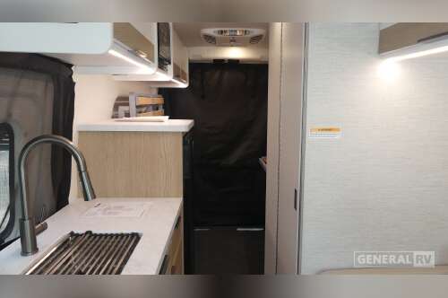 2027 Thor Motor Coach PALLADIUM 1920 in fort meyers FL