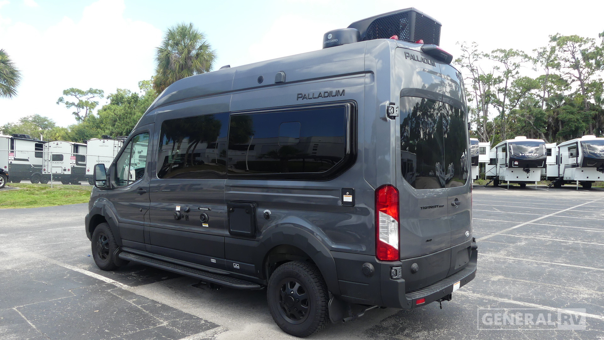2027 Thor Motor Coach PALLADIUM 1920 in fort meyers FL