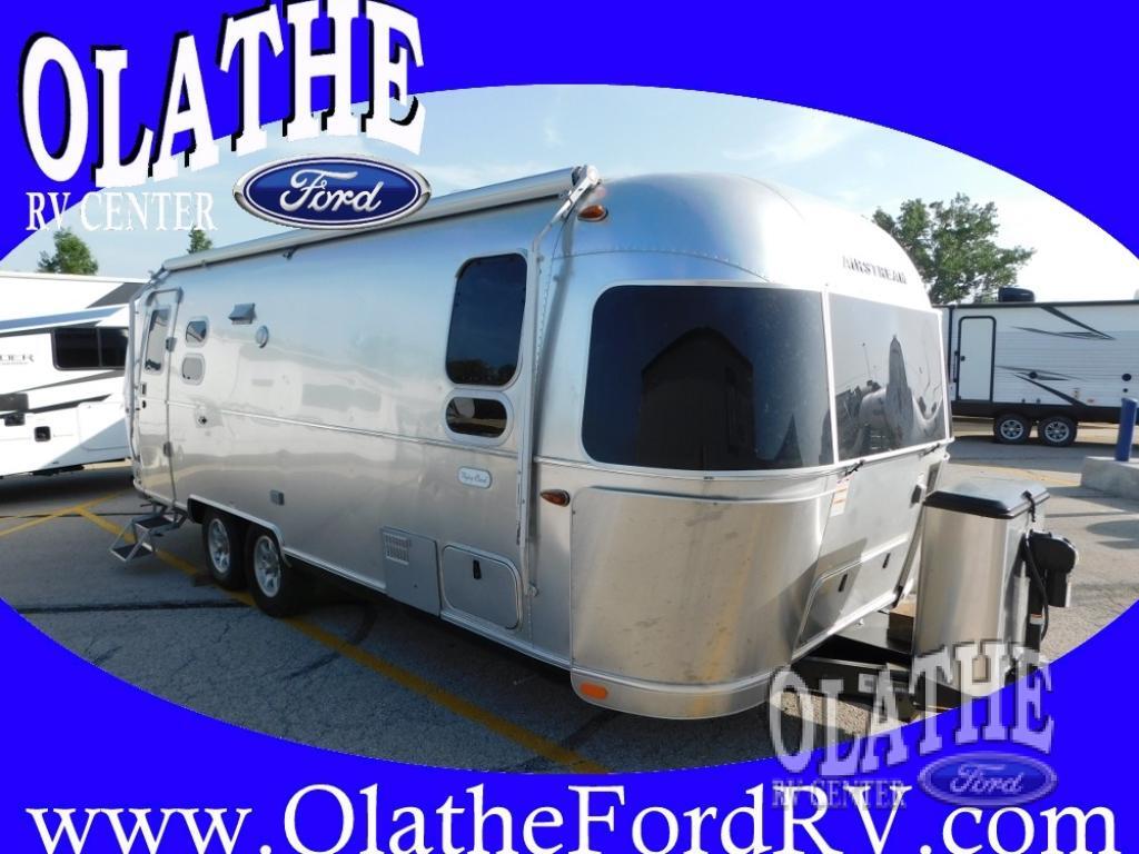 2020 Airstream Flying Cloud 25FB Twin in gardner KS