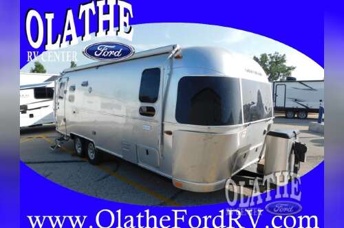 2020 Airstream Flying Cloud 25FB Twin in gardner KS