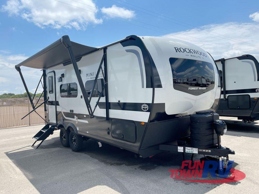 2026 Forest River Rv Rockwood Mini Lite 2109S in hewitt TX
