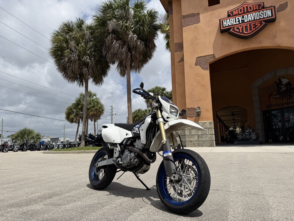 2019 Suzuki DRZ400SML9 CA 400SM in Stuart, FL