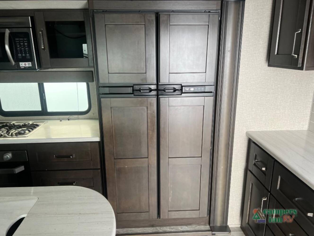 A photo of this 2021 Grand Design Reflection 337RLS