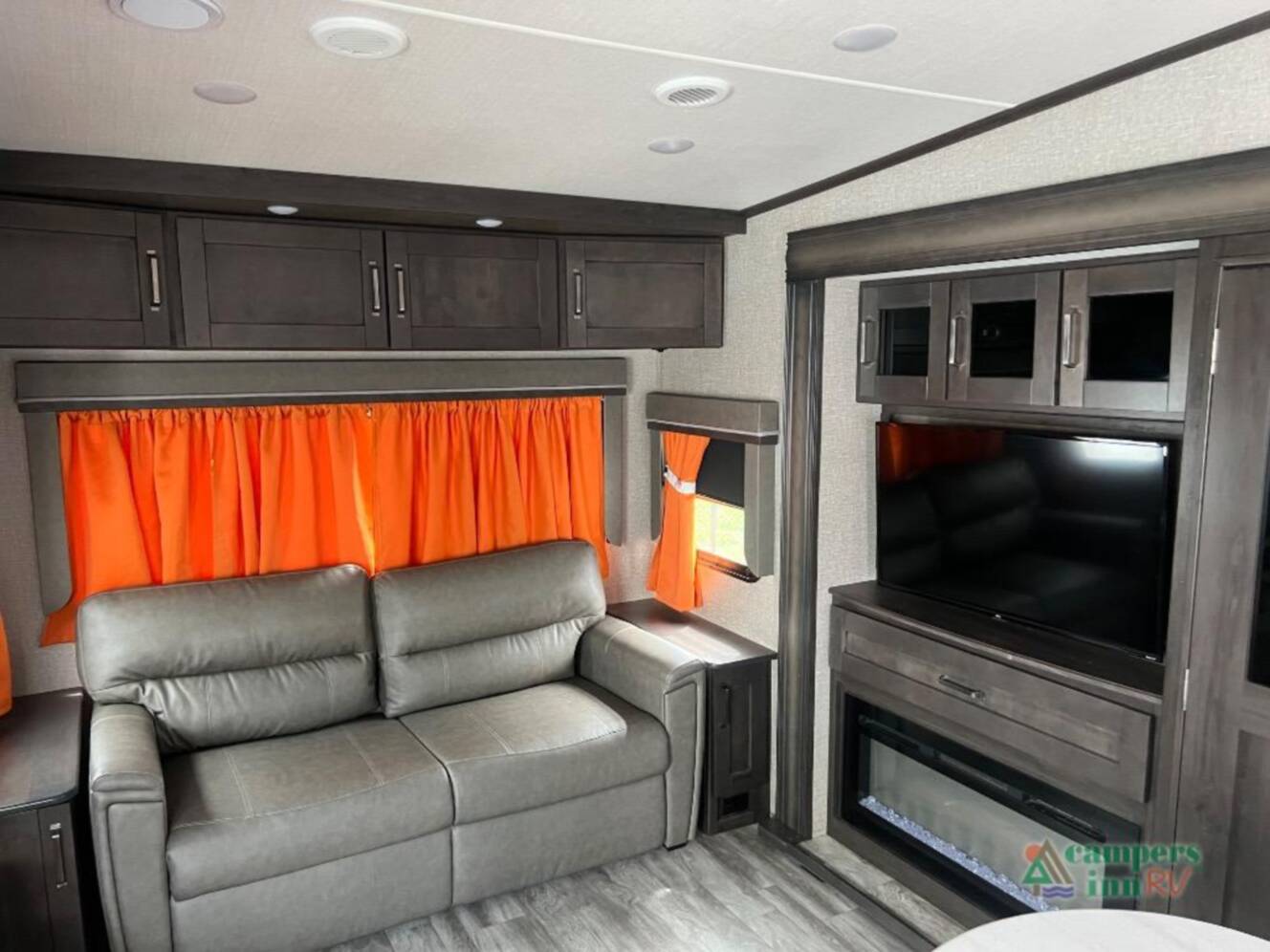 A photo of this 2021 Grand Design Reflection 337RLS