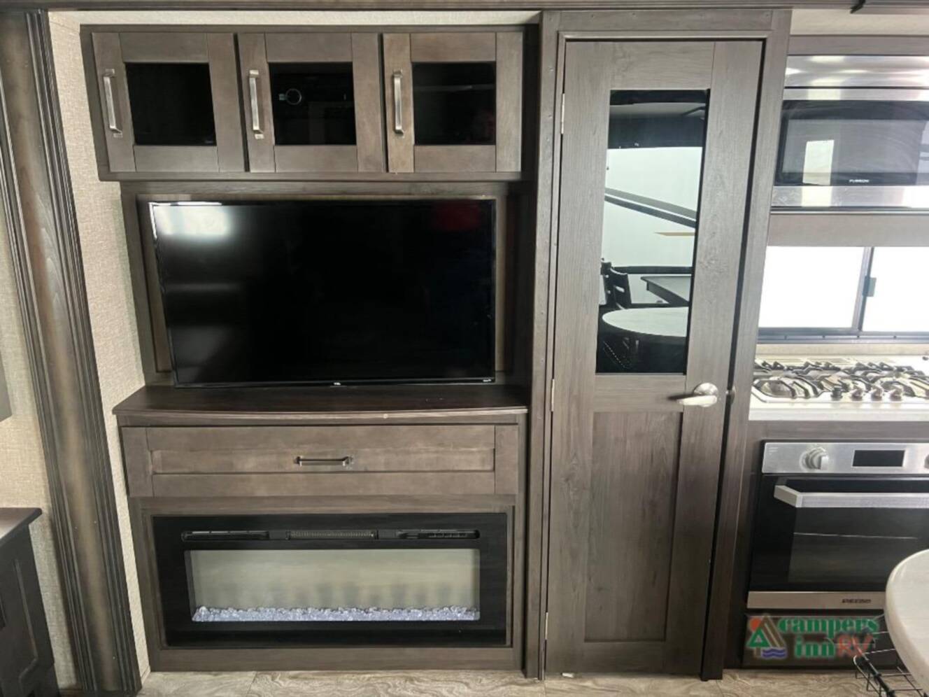 A photo of this 2021 Grand Design Reflection 337RLS