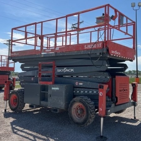 2017 SKYJACK SJ9250RT in Tukwila, WA
