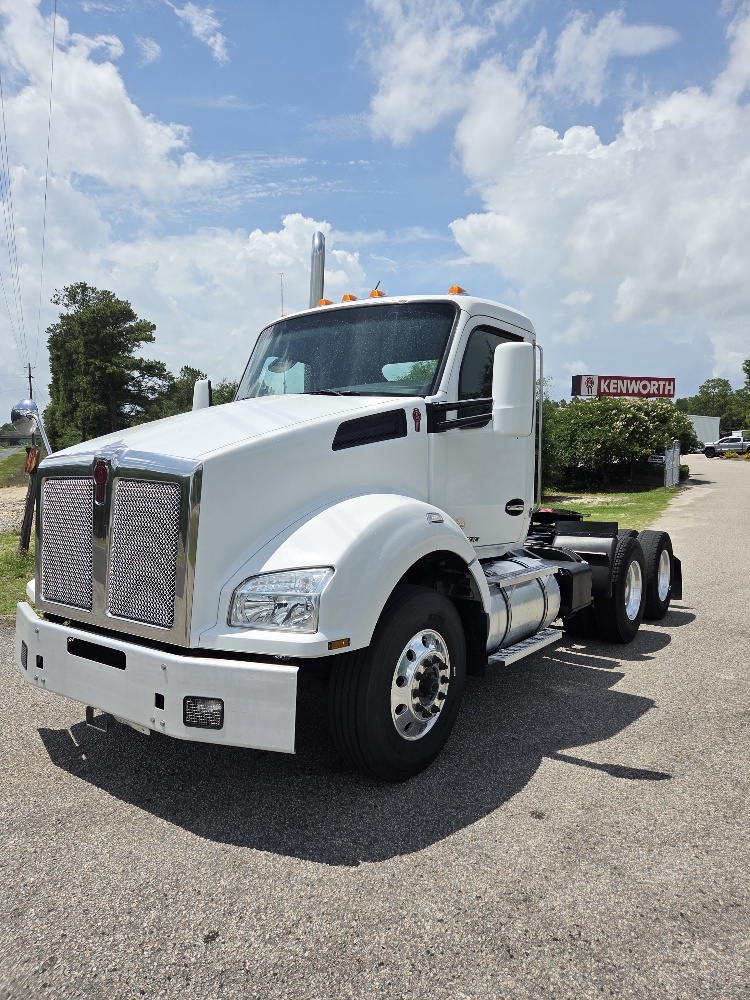 2020 KENWORTH T880 in Wilmington, NC