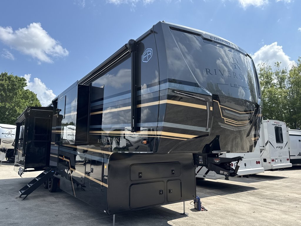 2027 Forest River Rv RiverStone FIFTH WHEEL 5TH WHEEL 39RKFB RV
