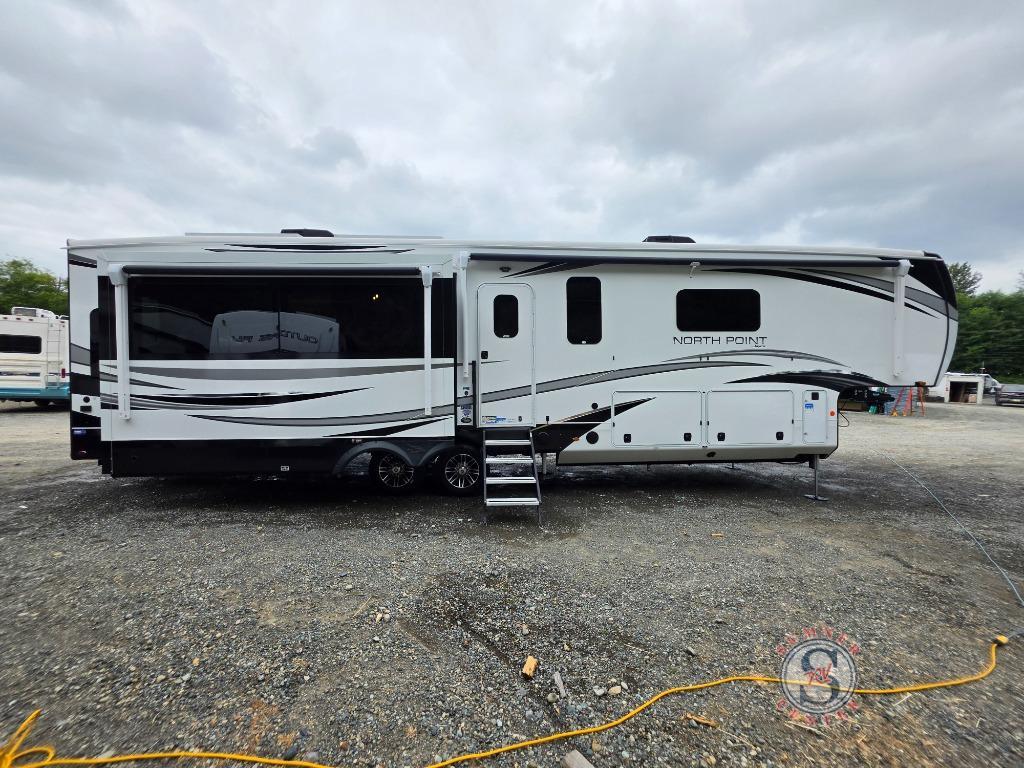 2024 Jayco North Point 387FBTS RV