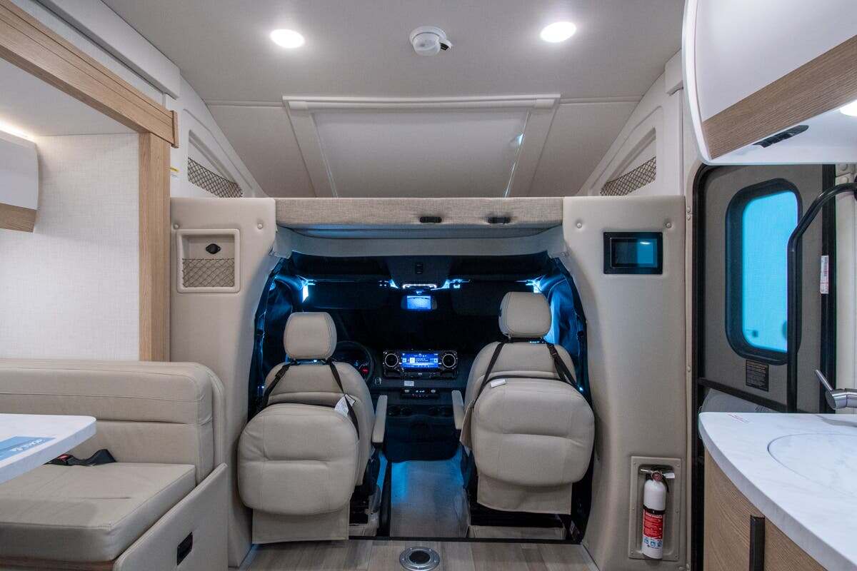 2027 Thor Motor Coach Tiburon 24FB in alvarado TX