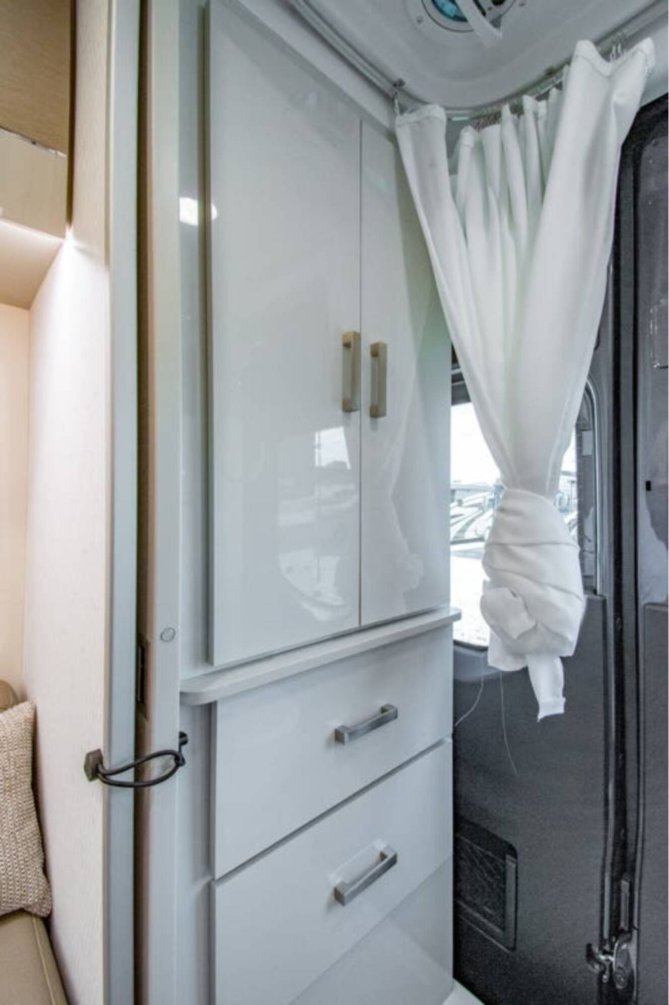 A photo of this 2027 Thor Motor Coach Tranquility 24A